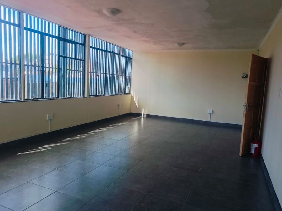To Let commercial Property for Rent in Klerksdorp North West